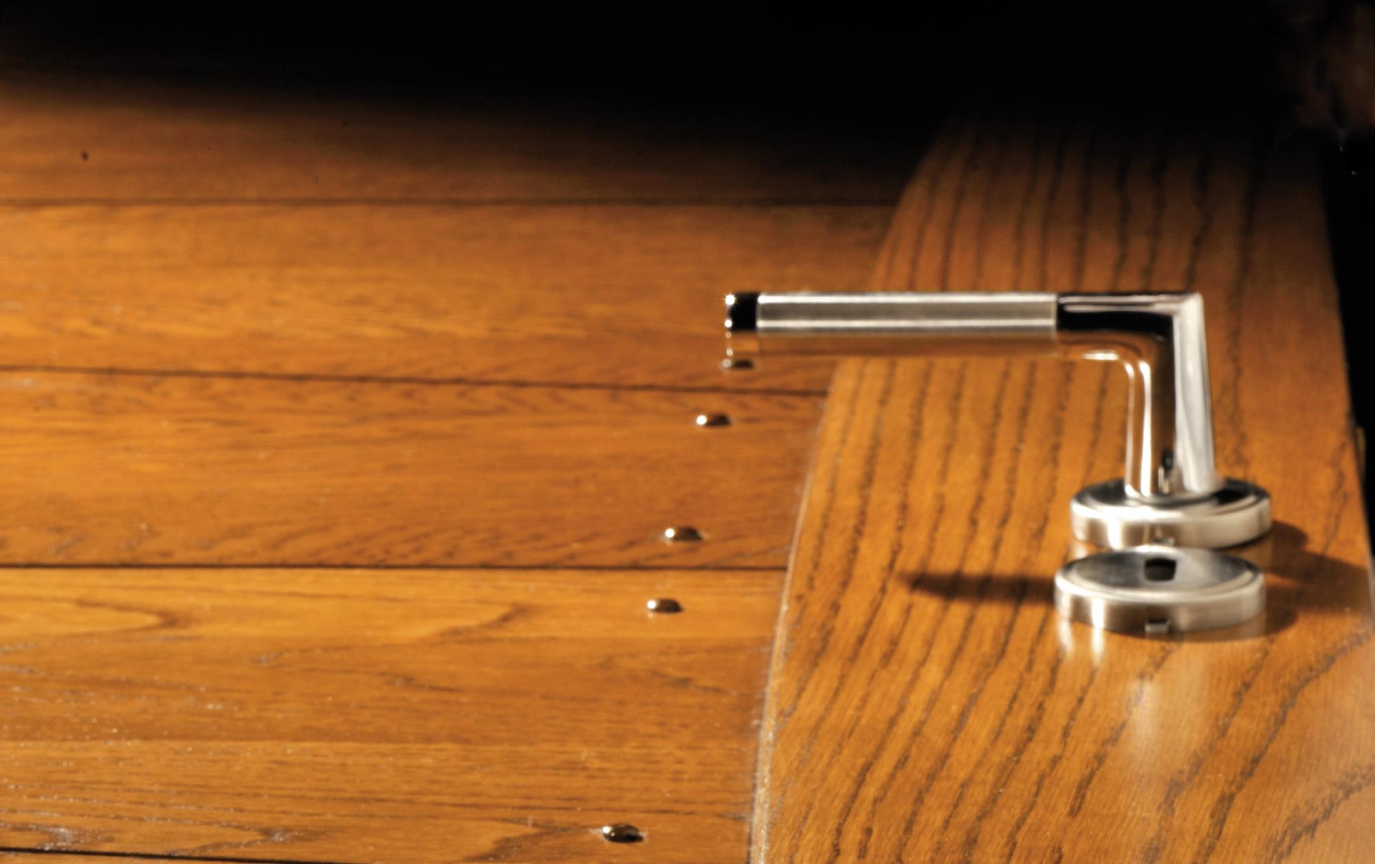 Porte intérieur bois - Tons bruns